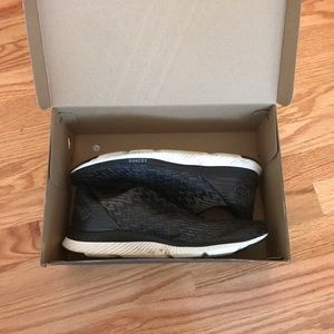 New Balance Azorb Shoes